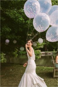 wedding confetti balloons and wedding confetti
